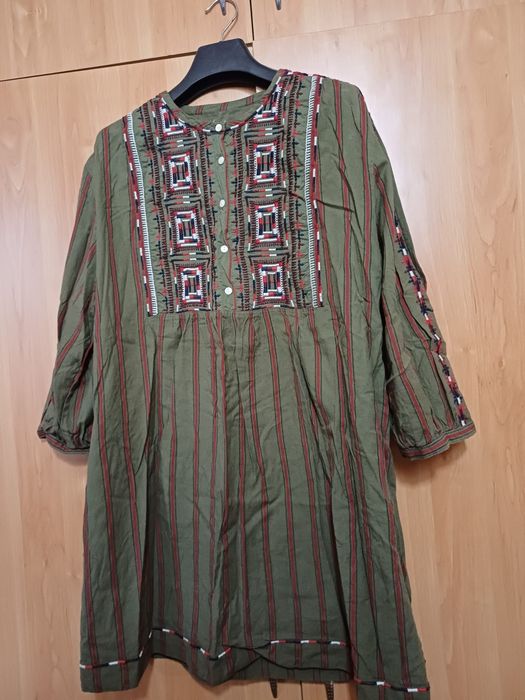 Rochie casual cu broderie