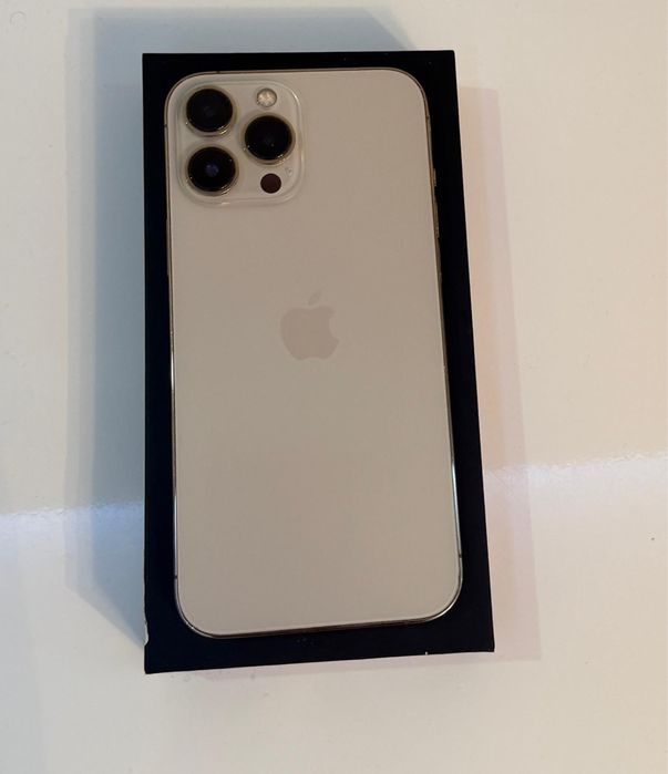 Iphone 13 pro max + протектор