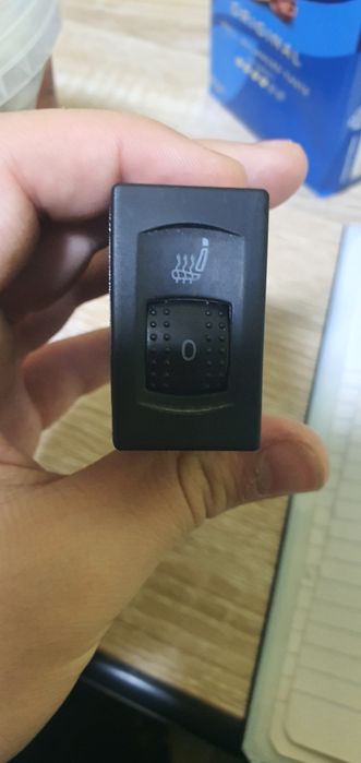 Buton încălzire scaun original VW – verde + maro – Passat B5