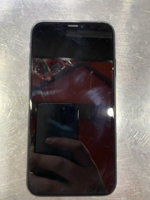 Продам айфон xr 64 gb