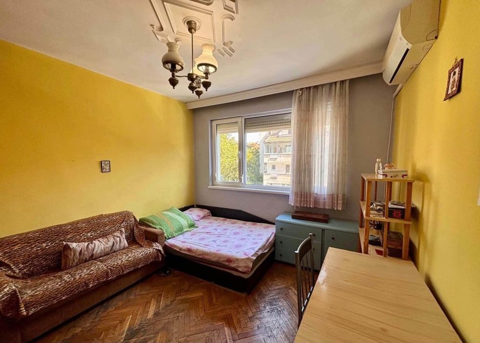 Дава се под наем Тристаен апартамент в Пловдив, Мараша - 100 кв.м за 470 € - Снимка #5