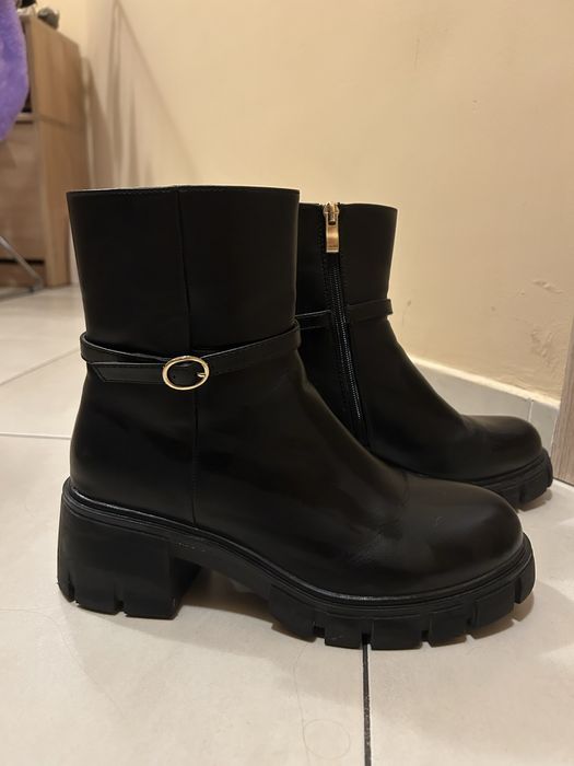 Зимни боти DeeZee