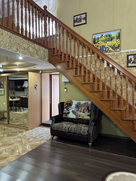 Продам 2 дома на одном участке