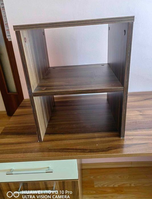 Масивно офис бюро