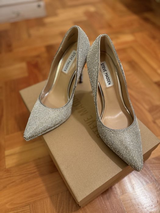 Обувки Steve Madden Klassy на ток 37