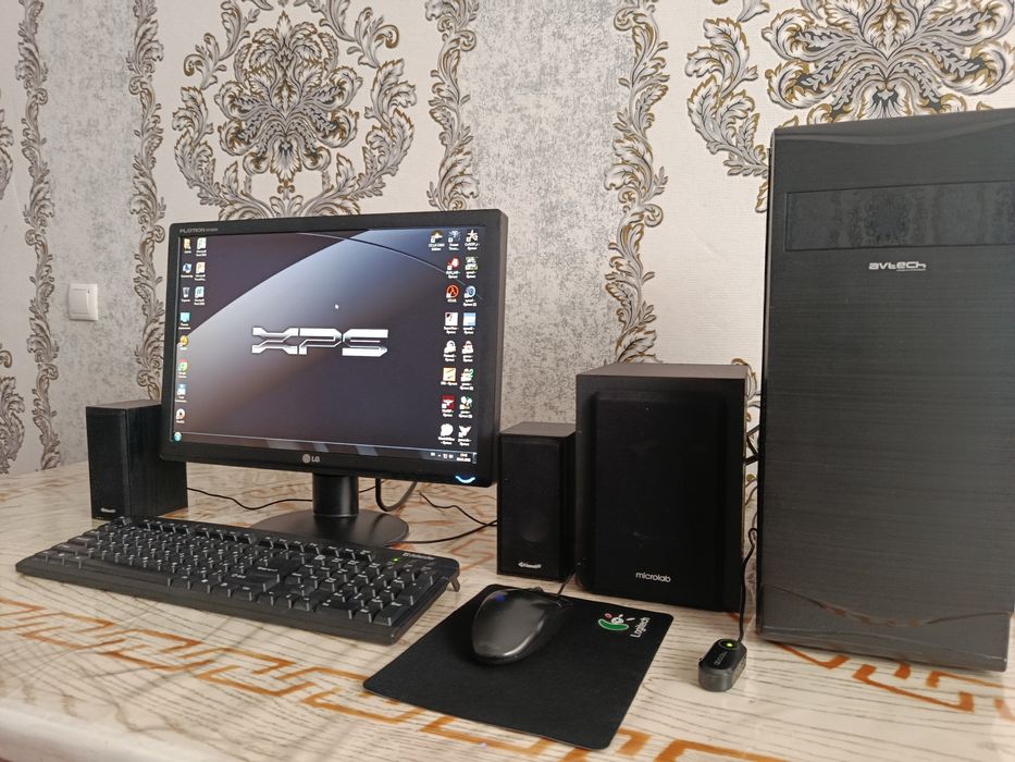 Kompyuter damashniy arzon sotiladi. Xotirasi 750 GB