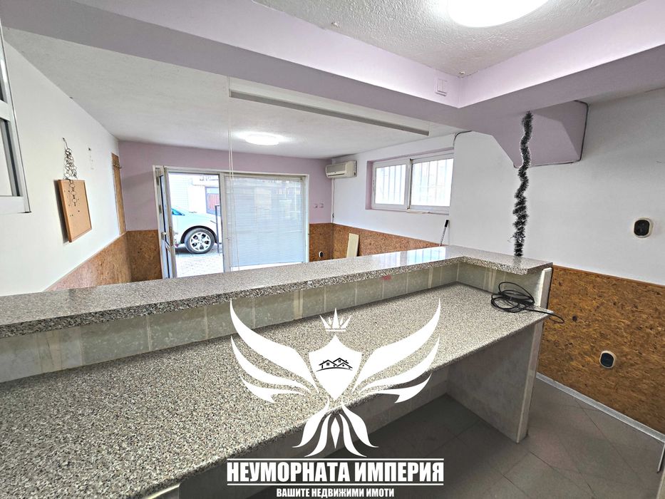 Дава се под наем Магазин в Асеновград - 21 кв.м за 207 € - Снимка #3