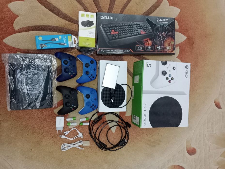 Продается Xbox series s