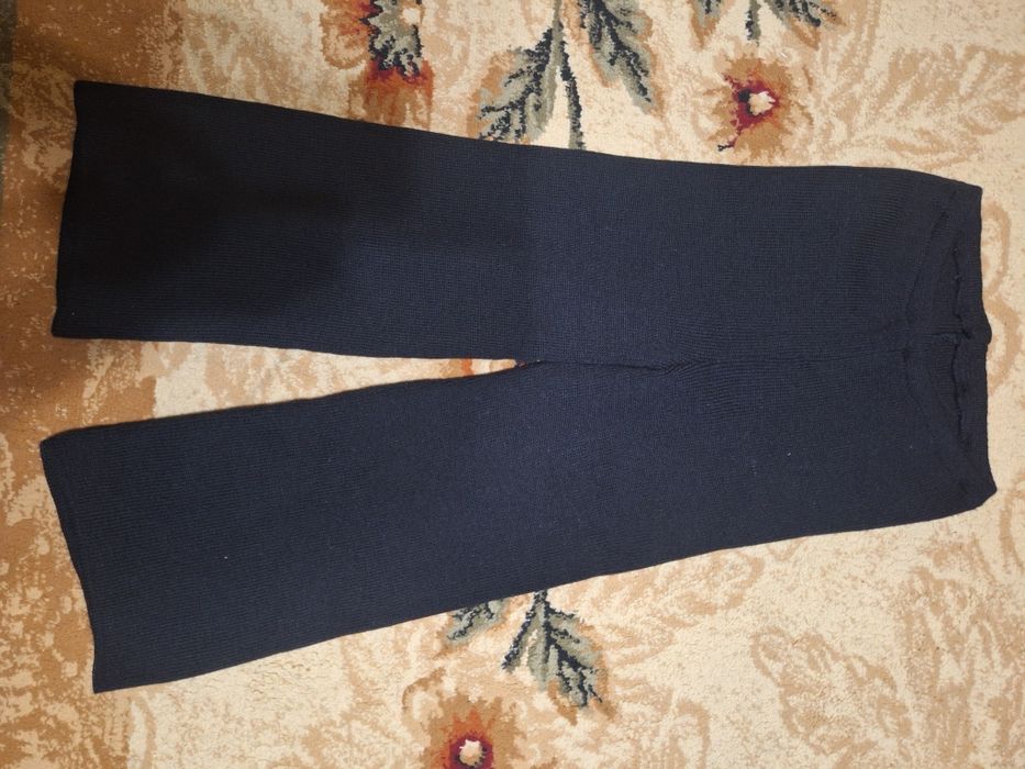 Продам  детский  вязаный  костюм,  для девочки