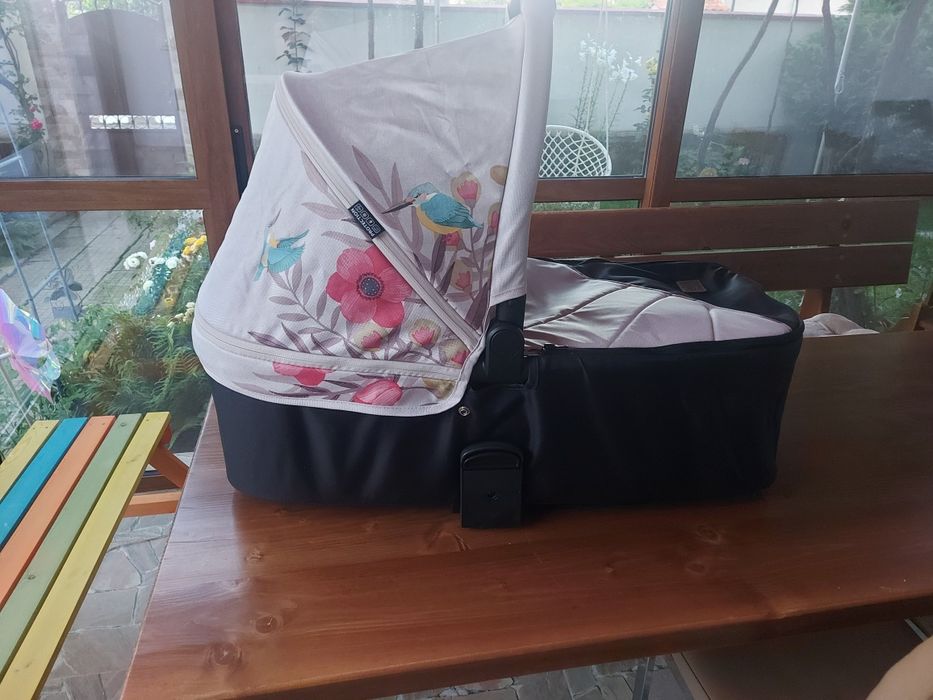 Бебешка количка  KinderKraft 2 в 1