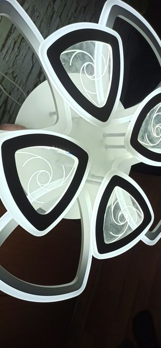 Люстра светодиодная