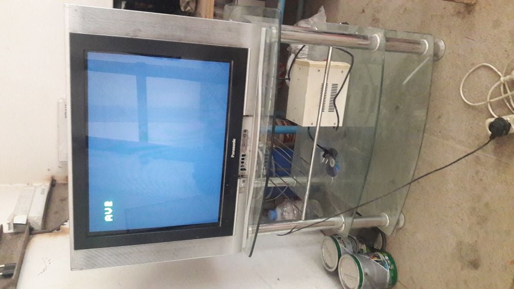 Продам телевизор обмен есть срочно