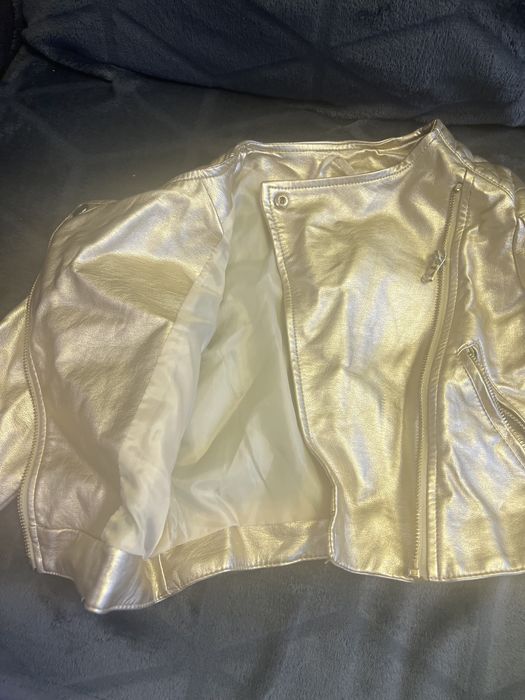 Дъска яке. Кожено, златно