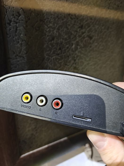 Продам игровую приставку