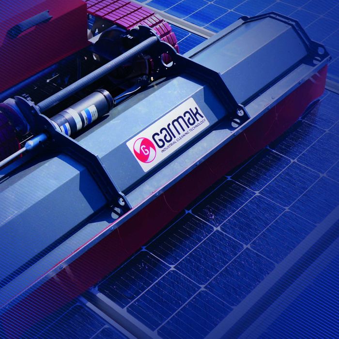 Машина мойки солнечных панелей