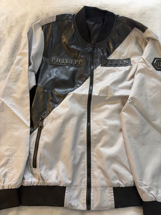 Пролетно якенце Филип Плейн