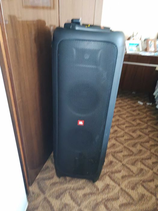 Jbl partybox 1000 със микрофони