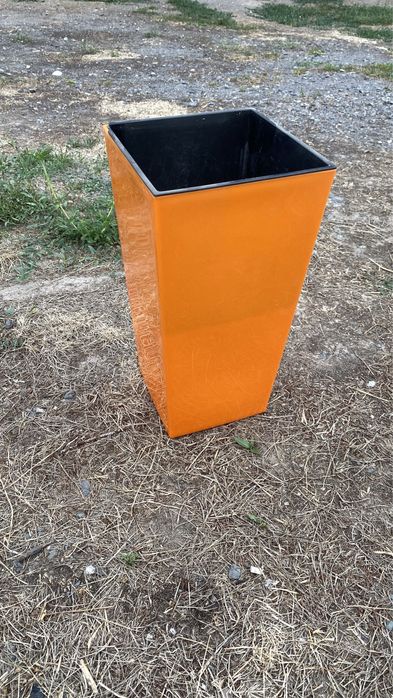 Цветочный горшок