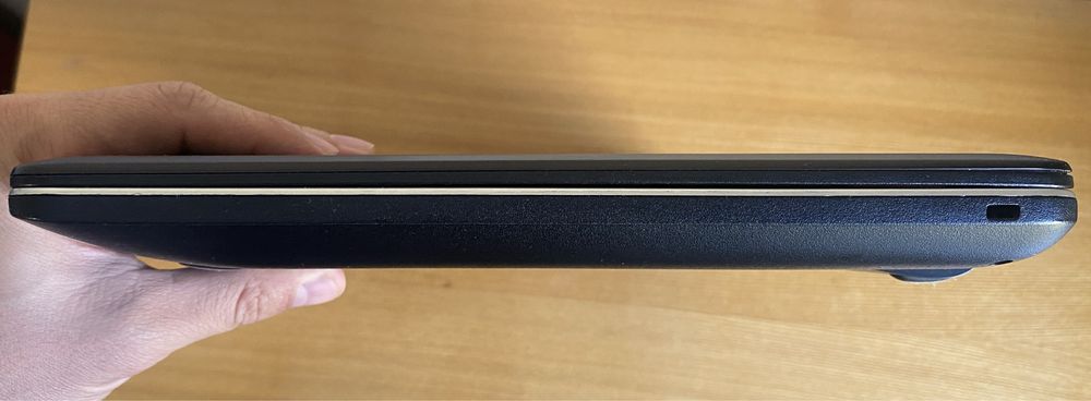Ноутбук ASUS X540U
