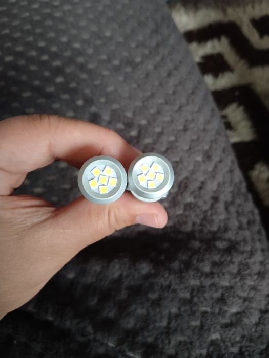 Led крушки T-20.     2 фазна (w21/5w ) 42 диода