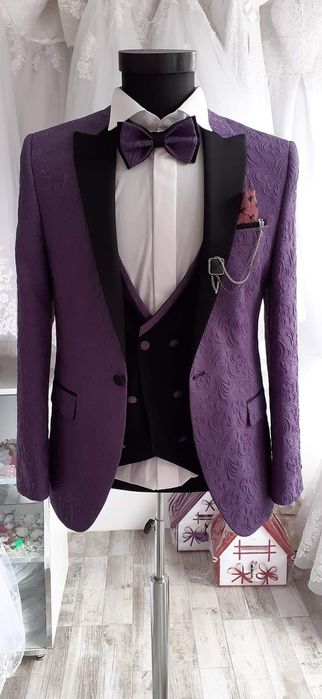 Costume ceremonie!