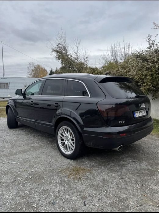Aydi q7 s line  media