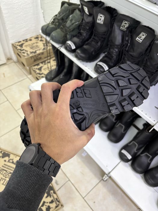 Берцы зимний черный