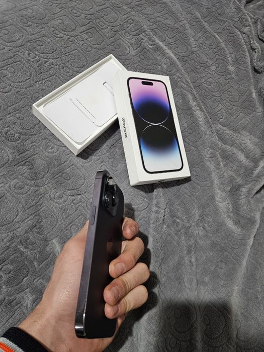 В продаже Айфон 14про 128гб