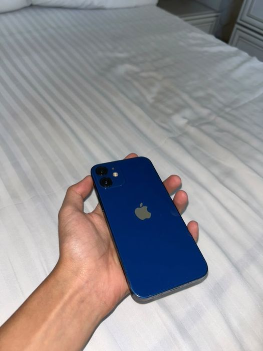 iPhone 12 mini в отличном состоянии