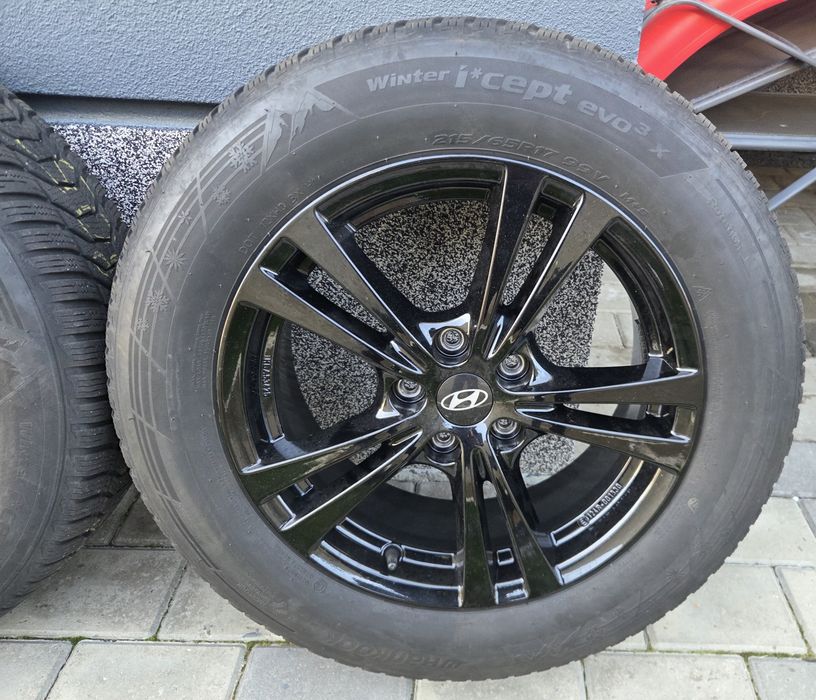 Jante R17 Kia Sportage Nq5 Hyundai Tucson Nx4 Anvelope iarna 215 65 R17 Senzori presiune