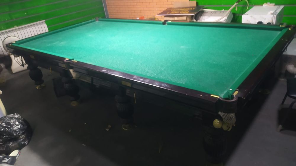 Продам бильярдный стол