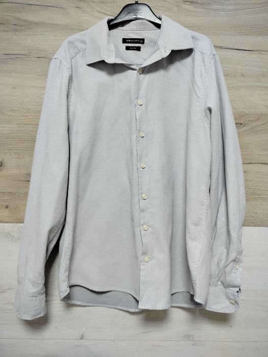 Мъжки ризи Л размер