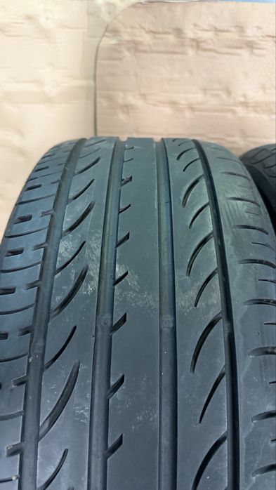 225/45/17 2 buc vara Pirelli