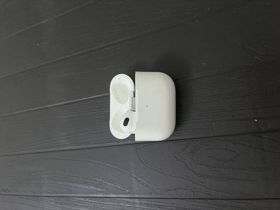 Наушник для айфона