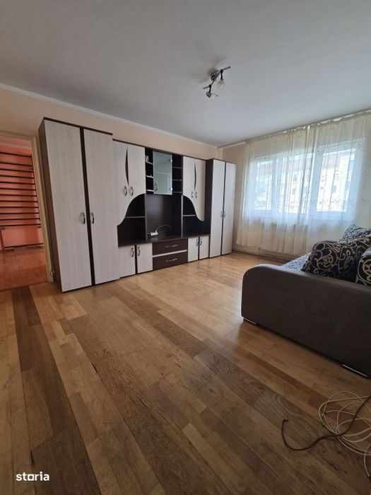 Apartament 2 camere de inchiriat | Mobilat si utilat | Zona linistita