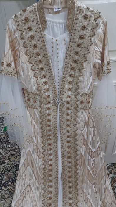 Ansanbil kuylak sotiladi