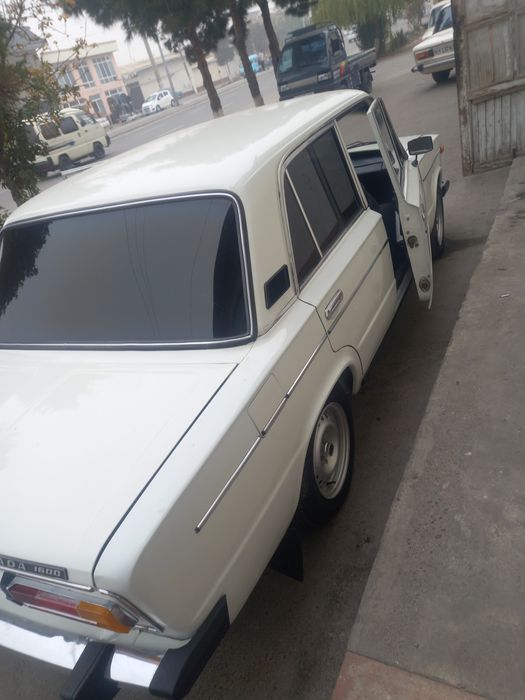 2106 jiguli sotiladi srochna