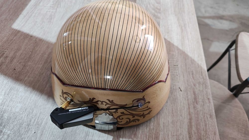 Продавам поръчково гръцко бузуки