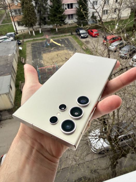 Samsung Galaxy S24 Ultra 256Gb Natural Titanium