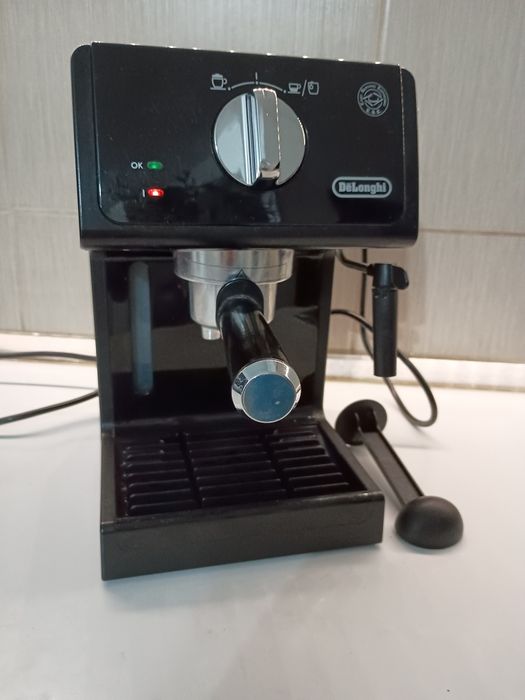 Aparat cafea DeLonghi