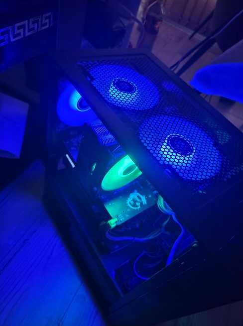 Геймърски компютър (Евтино)