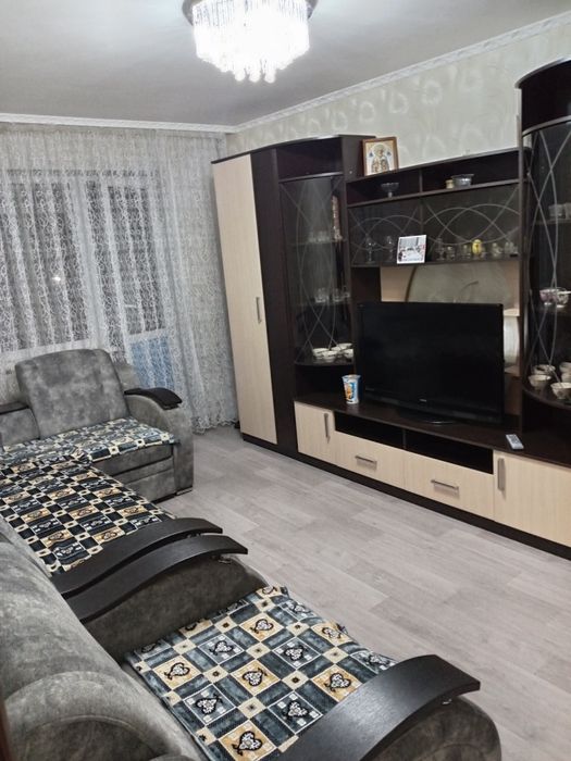 Сдам 2 комнатную квартиру