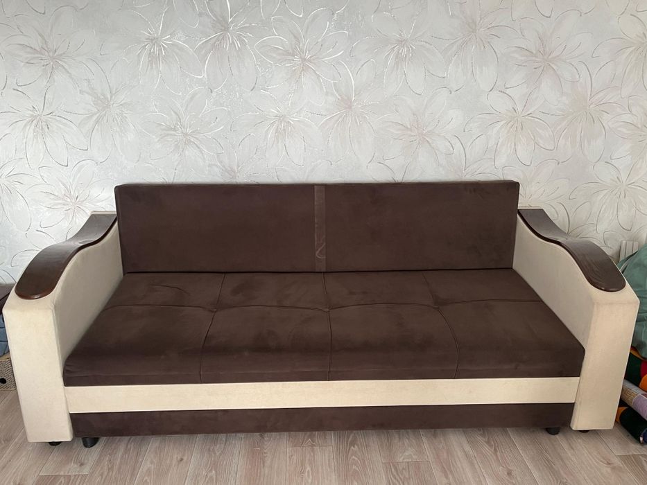 Продам диван б/у