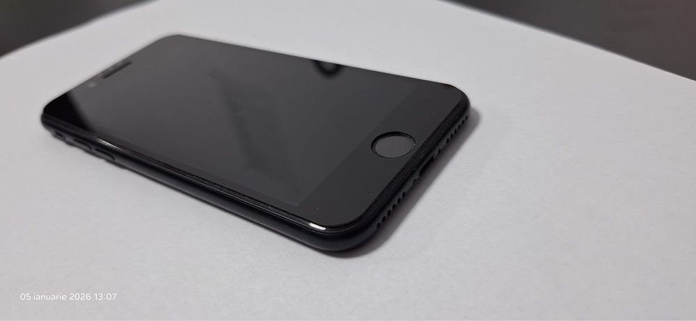 iPhone SE 3 2022 64Gb neverlocked