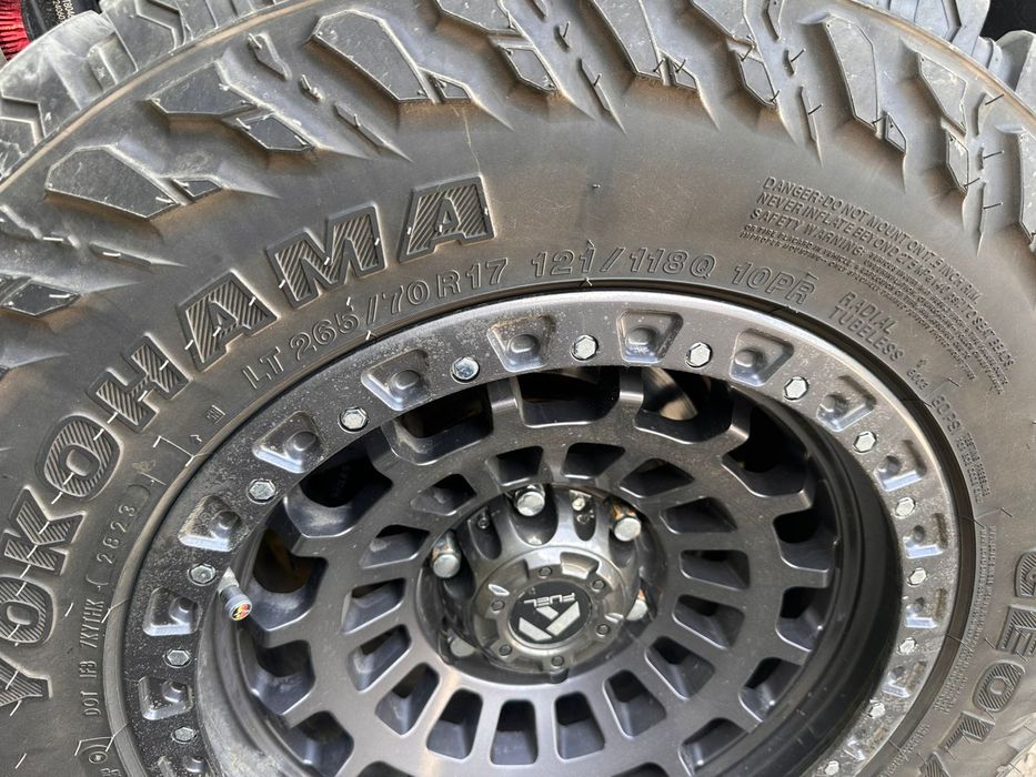 Продам автошины в отличном сост