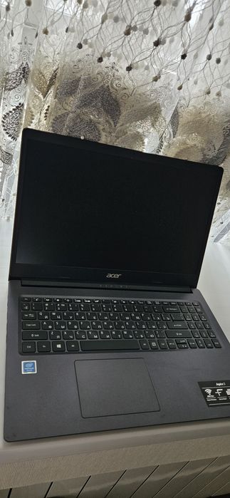 Ноутбук Acer Aspire 3
