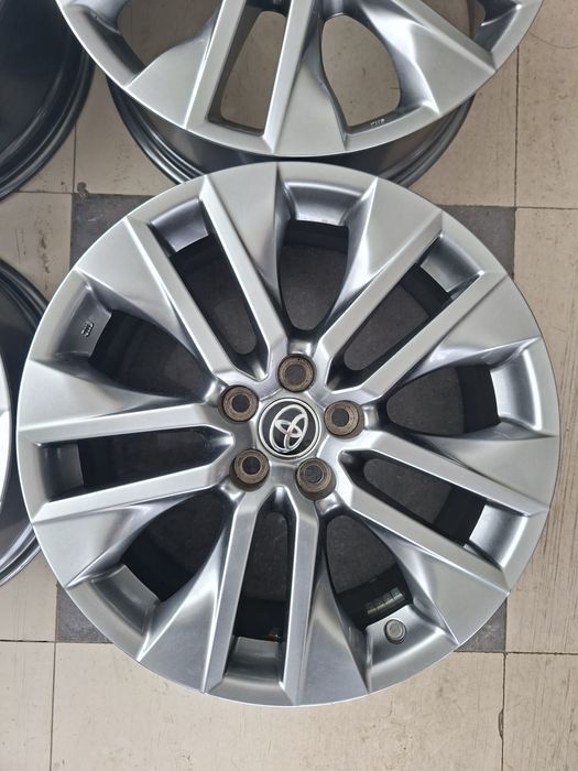 Продам диски. Р19 оригенал.