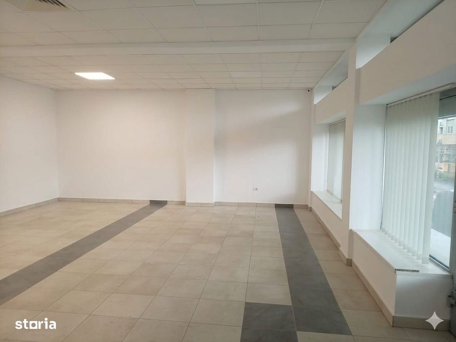 Cadire comerciala de inchiriat in Oradea, 330mp utili, Gaminevst,A2764