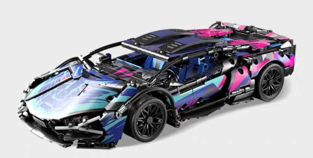 яркий, роскошный  автомобиль, лего СYBERPUNK LAM.