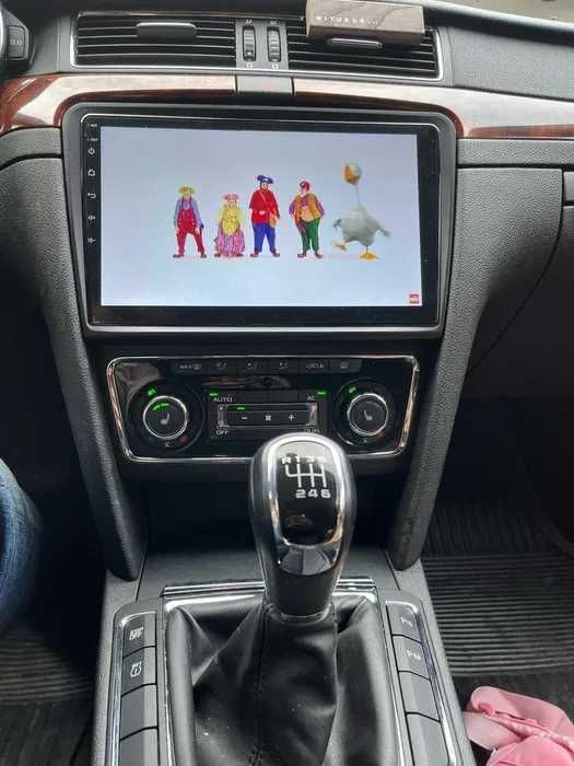 OFERTA: Navigatie GPS Android Skoda Superb 2 Carplay Android Auto